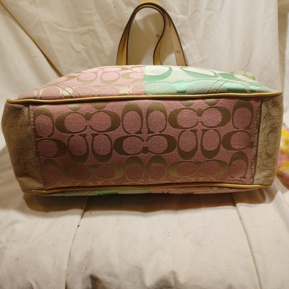 Coach patchwork tote - Picture 6 of 11